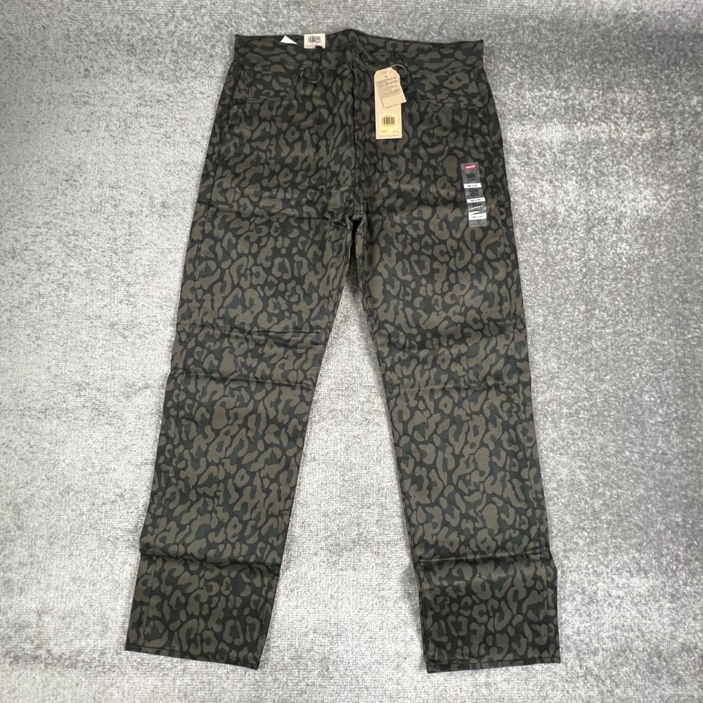 Levis 501 Original Mens 36x32 Straight Leg Camo Leopard Print Denim Jeans NEW